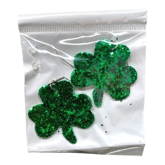 St Patricks Day Shamrock Clover Faux Leather Teardrop Dangle Earrings 3 Pair NWT - Picture 4 of 6